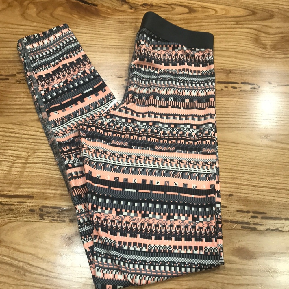 Nike pro dri-fit leggings size XS